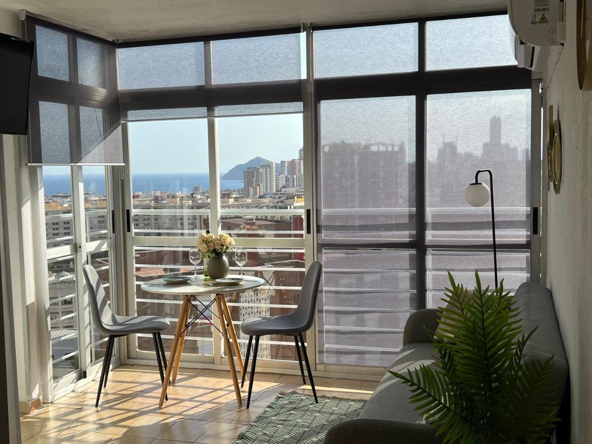 Панорамная Квартира С 1 Спальней В Бенидорме Apartment Luaran gambar