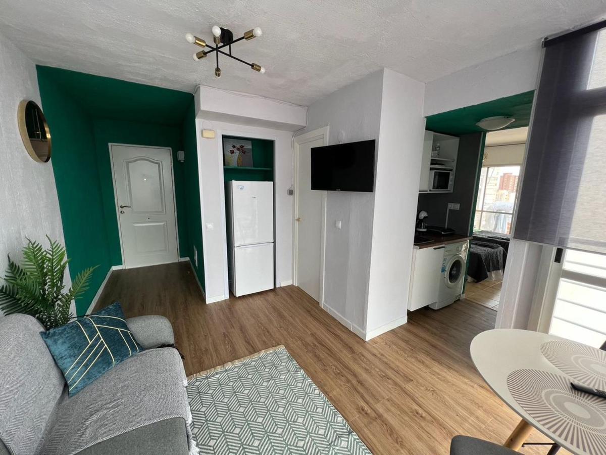 Панорамная Квартира С 1 Спальней В Бенидорме Apartment Luaran gambar